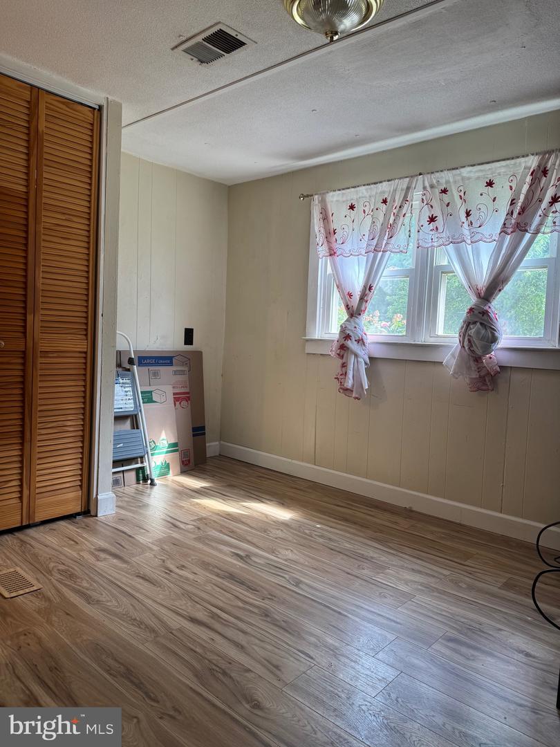 633 RIDGE VIEW LN, SHENANDOAH, Virginia 22849, 3 Bedrooms Bedrooms, ,2 BathroomsBathrooms,Residential,For sale,633 RIDGE VIEW LN,VAPA2004932 MLS # VAPA2004932