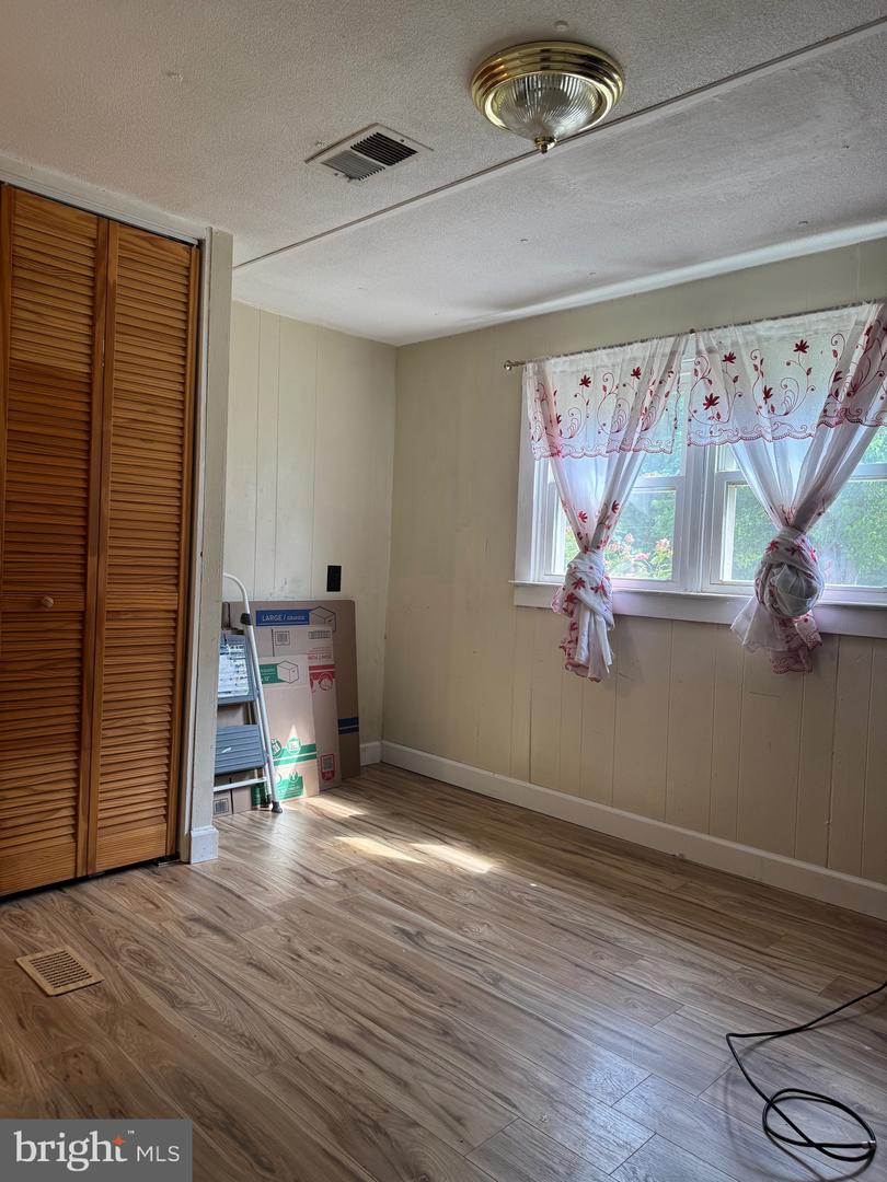 633 RIDGE VIEW LN, SHENANDOAH, Virginia 22849, 3 Bedrooms Bedrooms, ,2 BathroomsBathrooms,Residential,For sale,633 RIDGE VIEW LN,VAPA2004932 MLS # VAPA2004932