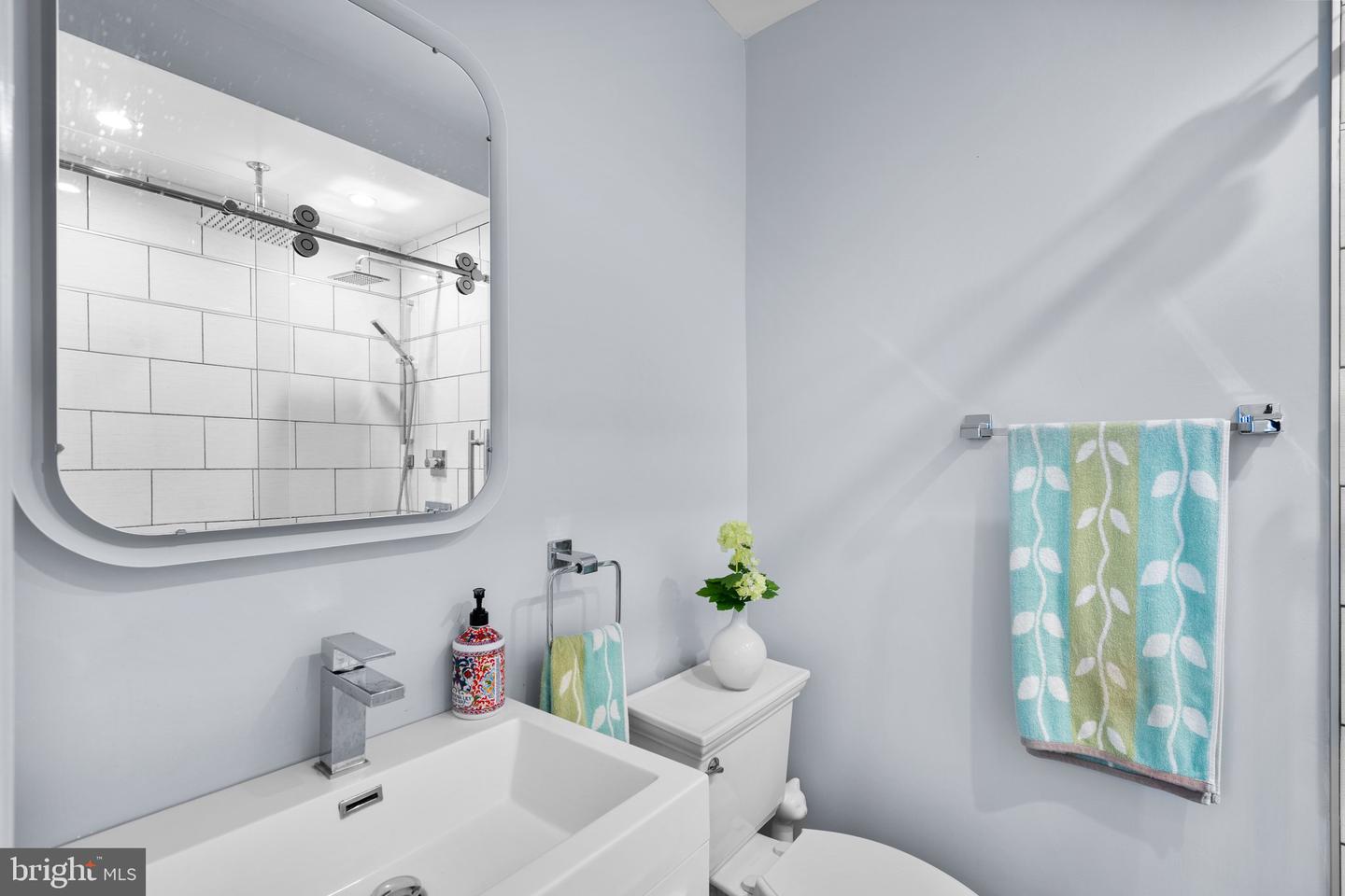 1658 WEST VIRGINIA NE #101, WASHINGTON, District Of Columbia 20002, 2 Bedrooms Bedrooms, ,2 BathroomsBathrooms,Residential,For sale,1658 WEST VIRGINIA NE #101,DCDC2201706 MLS # DCDC2201706