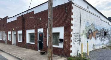 408 N COMMERCE AVE, WAYNESBORO, Virginia 22980, ,Commercial,408 N COMMERCE AVE,665768 MLS # 665768