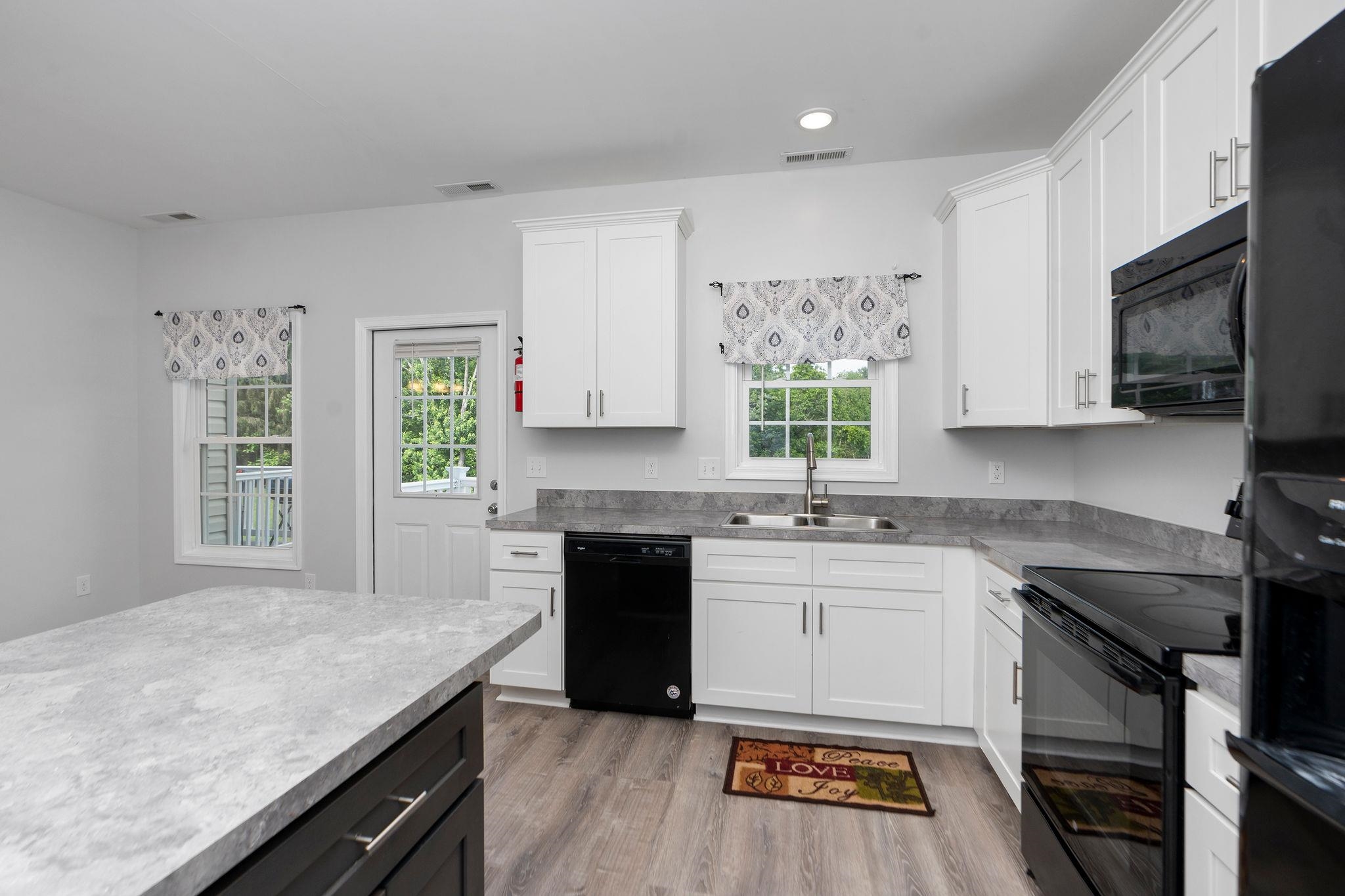 59, 61, 61A, 63, 63 WOODLEE RD, STAUNTON, Virginia 24401, ,Residential,59,61,61A,63,63 WOODLEE RD,665769 MLS # 665769
