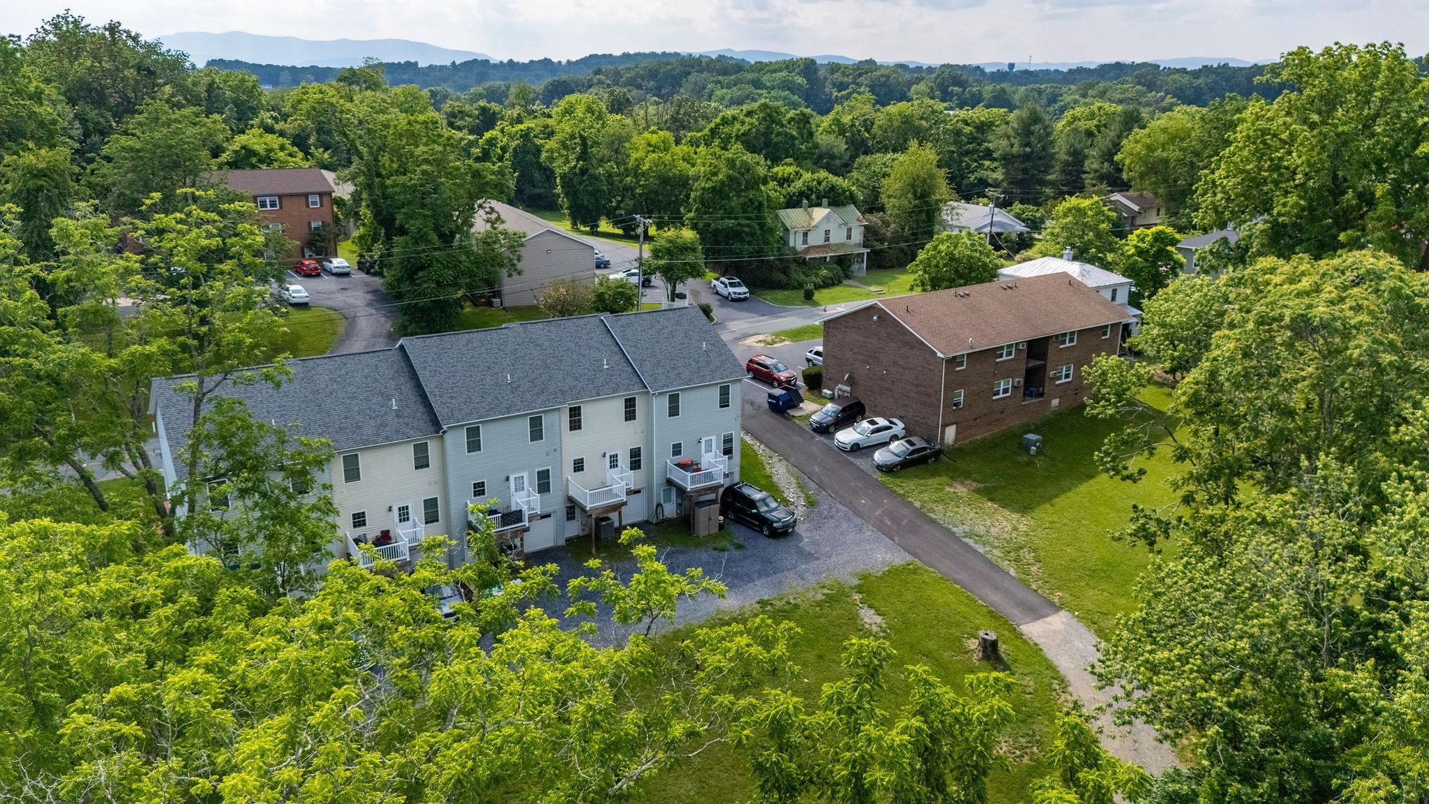 59, 61, 61A, 63, 63 WOODLEE RD, STAUNTON, Virginia 24401, ,Residential,59,61,61A,63,63 WOODLEE RD,665769 MLS # 665769