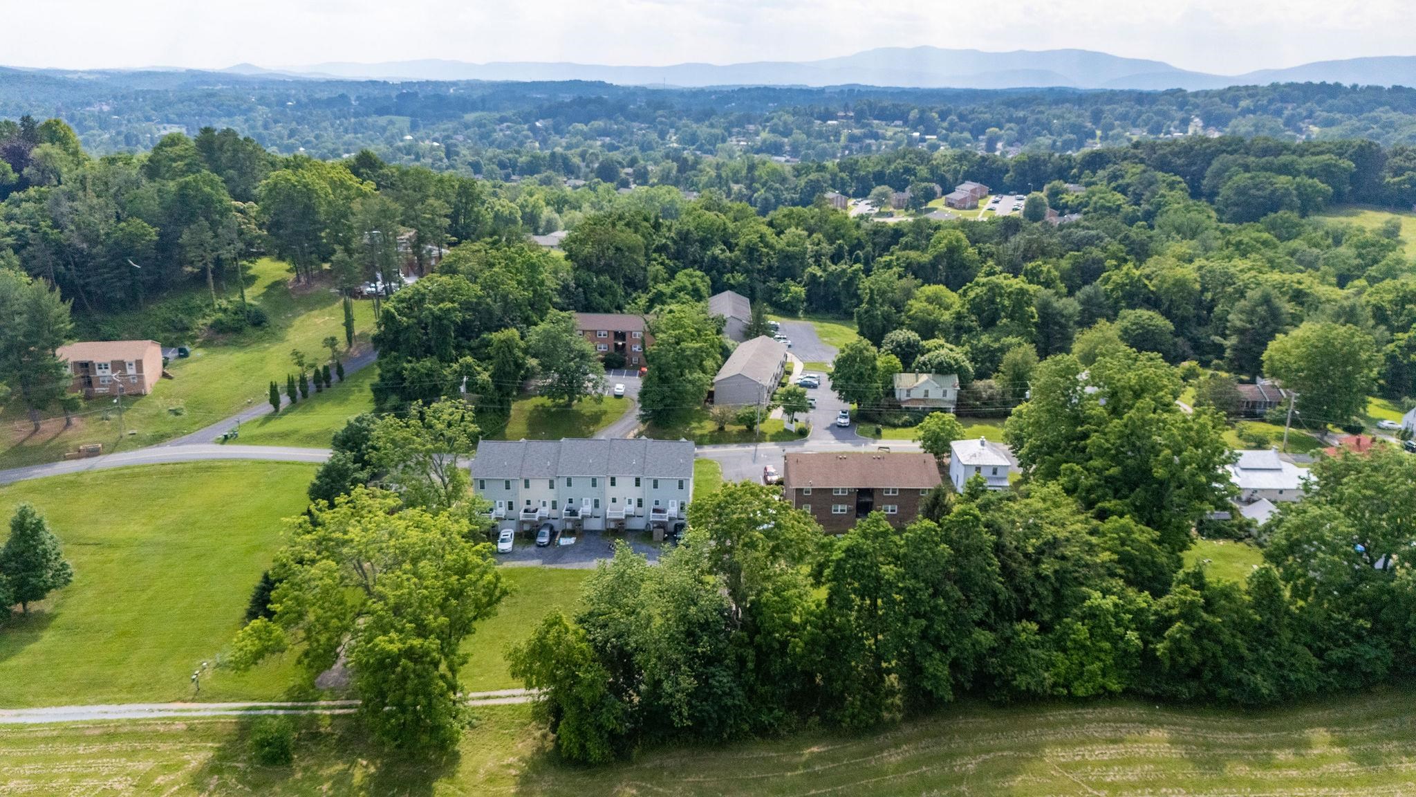 59, 61, 61A, 63, 63 WOODLEE RD, STAUNTON, Virginia 24401, ,Residential,59,61,61A,63,63 WOODLEE RD,665769 MLS # 665769