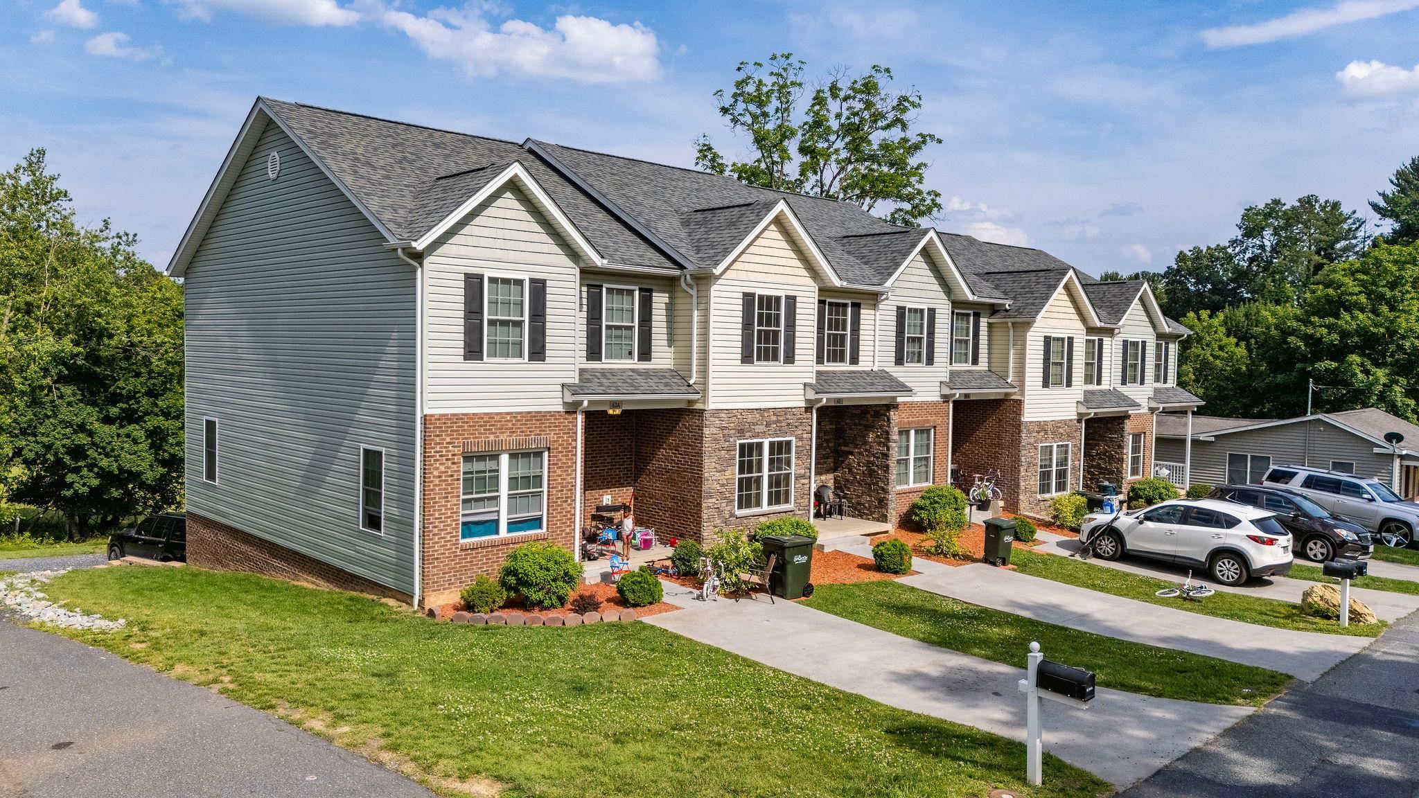 59, 61, 61A, 63, 63 WOODLEE RD, STAUNTON, Virginia 24401, ,Residential,59,61,61A,63,63 WOODLEE RD,665769 MLS # 665769