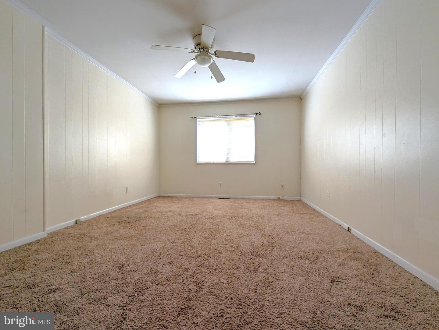 2104 JEFFERSON PARK AVE #D, CHARLOTTESVILLE, Virginia 22903, 3 Bedrooms Bedrooms, 8 Rooms Rooms,2 BathroomsBathrooms,Residential,For sale,2104 JEFFERSON PARK AVE #D,VAAB2000994 MLS # VAAB2000994