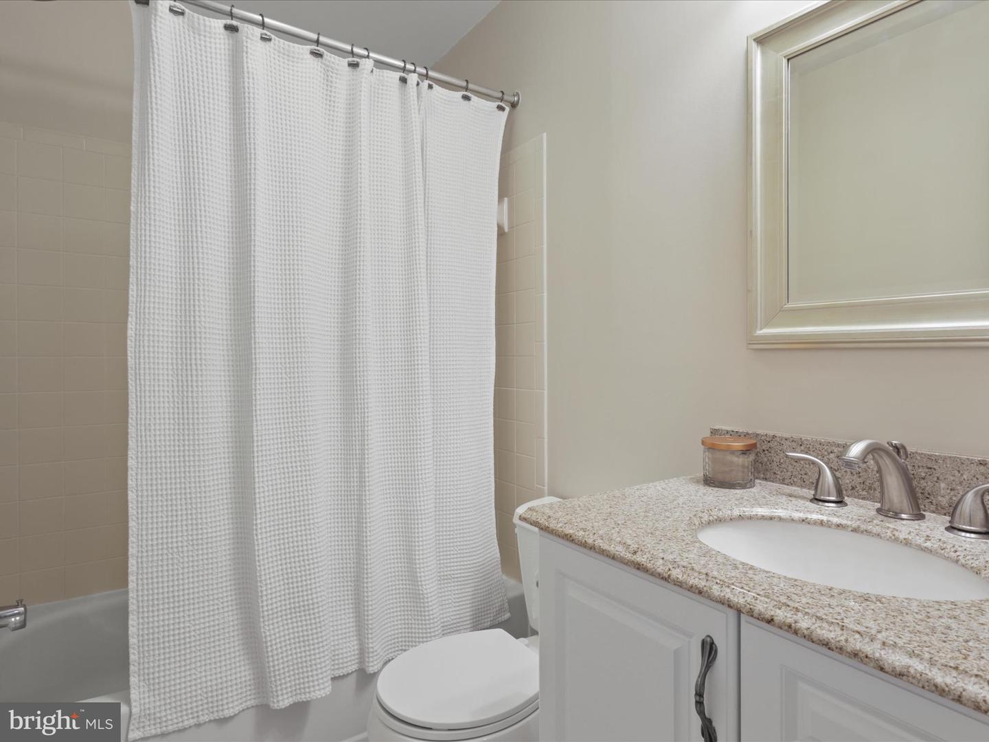1564 MCLEAN COMMONS CT, MCLEAN, Virginia 22101, 3 Bedrooms Bedrooms, ,4 BathroomsBathrooms,Residential,For sale,1564 MCLEAN COMMONS CT,VAFX2242628 MLS # VAFX2242628