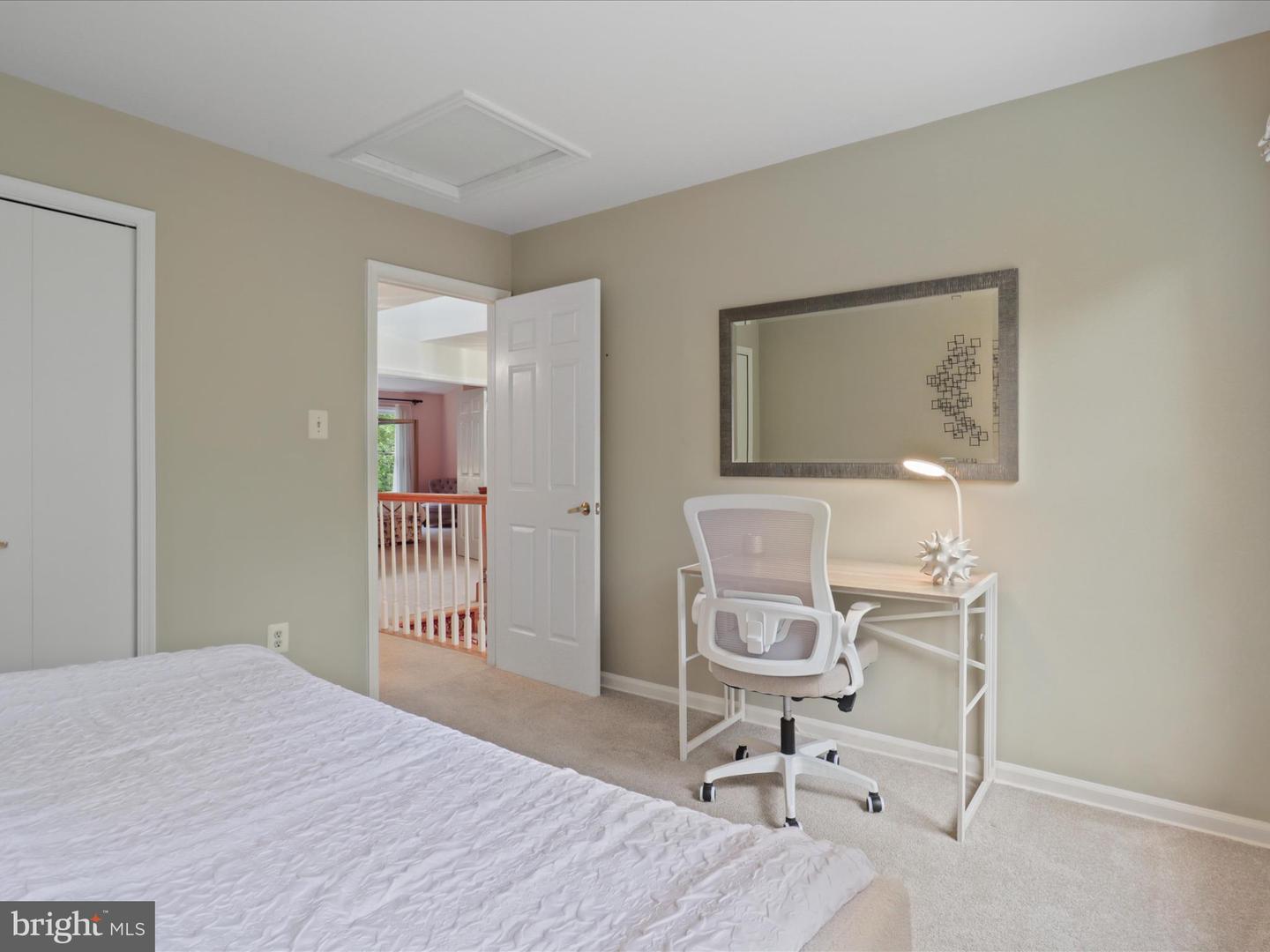 1564 MCLEAN COMMONS CT, MCLEAN, Virginia 22101, 3 Bedrooms Bedrooms, ,4 BathroomsBathrooms,Residential,For sale,1564 MCLEAN COMMONS CT,VAFX2242628 MLS # VAFX2242628