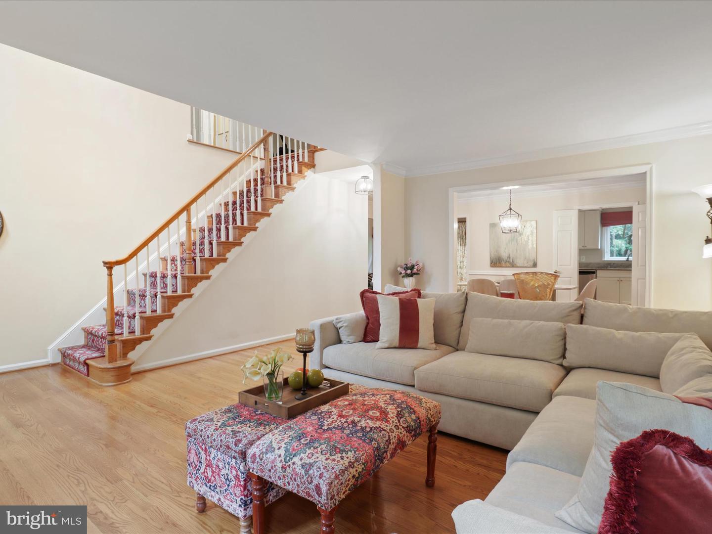 1564 MCLEAN COMMONS CT, MCLEAN, Virginia 22101, 3 Bedrooms Bedrooms, ,4 BathroomsBathrooms,Residential,For sale,1564 MCLEAN COMMONS CT,VAFX2242628 MLS # VAFX2242628