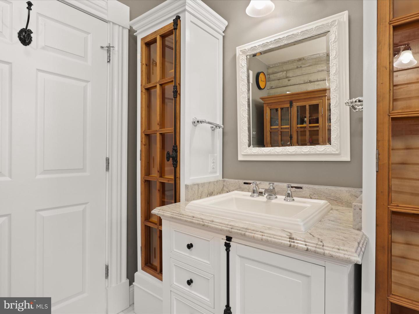 8301 CRESTRIDGE RD, FAIRFAX STATION, Virginia 22039, 4 Bedrooms Bedrooms, ,2 BathroomsBathrooms,Residential,For sale,8301 CRESTRIDGE RD,VAFX2242660 MLS # VAFX2242660