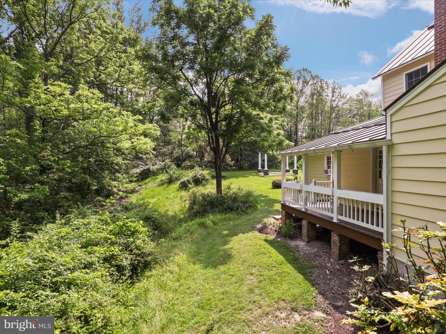 8301 CRESTRIDGE RD, FAIRFAX STATION, Virginia 22039, 4 Bedrooms Bedrooms, ,2 BathroomsBathrooms,Residential,For sale,8301 CRESTRIDGE RD,VAFX2242660 MLS # VAFX2242660