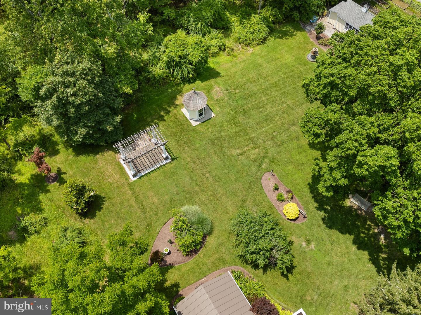 8301 CRESTRIDGE RD, FAIRFAX STATION, Virginia 22039, 4 Bedrooms Bedrooms, ,2 BathroomsBathrooms,Residential,For sale,8301 CRESTRIDGE RD,VAFX2242660 MLS # VAFX2242660