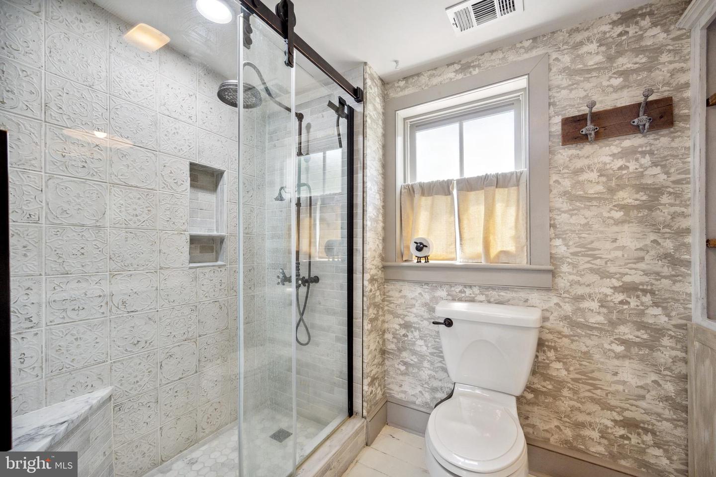131 KEN CULBERT LN, PURCELLVILLE, Virginia 20132, 3 Bedrooms Bedrooms, 6 Rooms Rooms,2 BathroomsBathrooms,Residential,For sale,131 KEN CULBERT LN,VALO2097570 MLS # VALO2097570