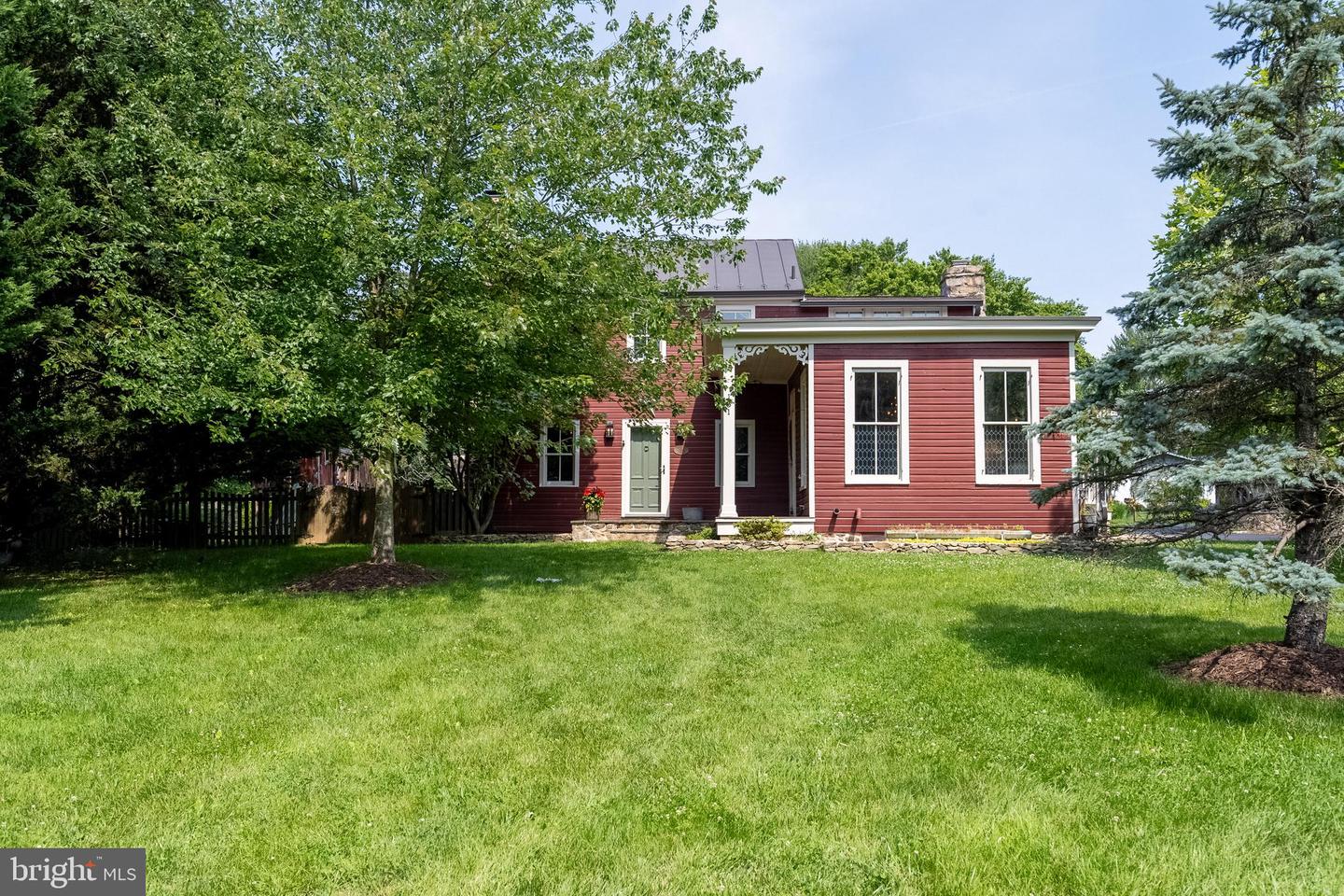 131 KEN CULBERT LN, PURCELLVILLE, Virginia 20132, 3 Bedrooms Bedrooms, 6 Rooms Rooms,2 BathroomsBathrooms,Residential,For sale,131 KEN CULBERT LN,VALO2097570 MLS # VALO2097570