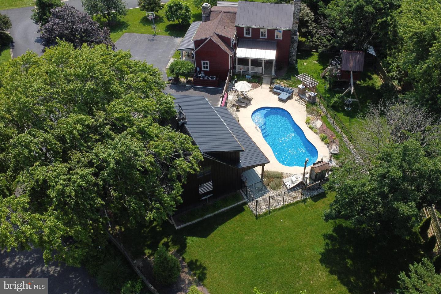 131 KEN CULBERT LN, PURCELLVILLE, Virginia 20132, 3 Bedrooms Bedrooms, 6 Rooms Rooms,2 BathroomsBathrooms,Residential,For sale,131 KEN CULBERT LN,VALO2097570 MLS # VALO2097570