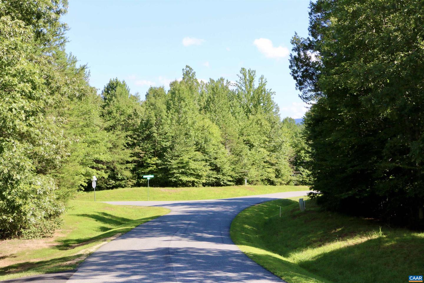 LOT 4 PR DAVENTRY LN #4, CHARLOTTESVILLE, Virginia 22911, ,Land,For sale,LOT 4 PR DAVENTRY LN #4,665764 MLS # 665764