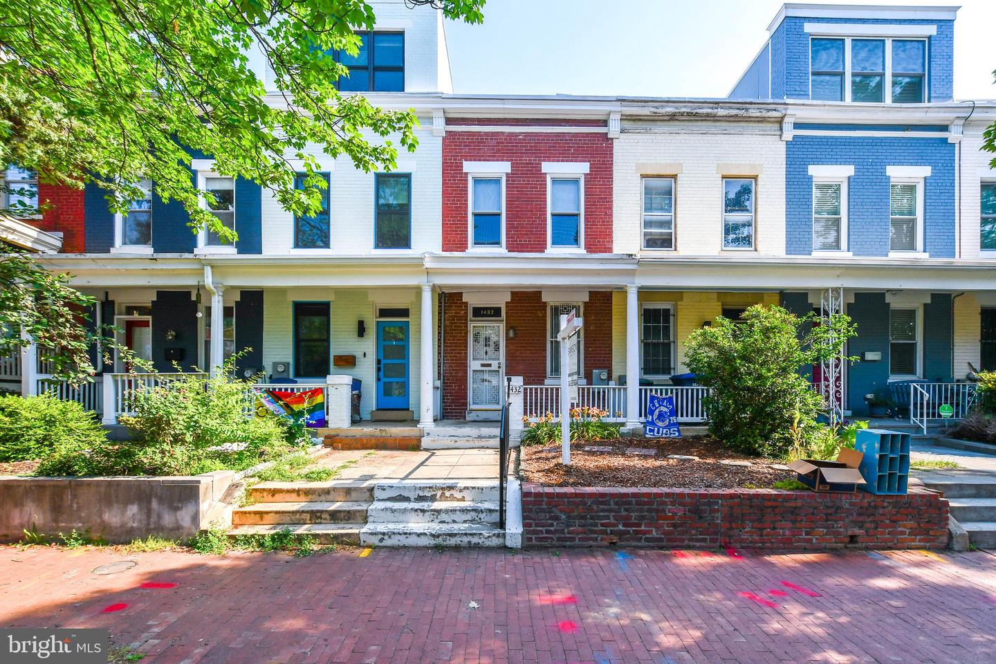 1432 C ST SE, WASHINGTON, District Of Columbia 20003, 2 Bedrooms Bedrooms, ,1 BathroomBathrooms,Residential,For sale,1432 C ST SE,DCDC2202926 MLS # DCDC2202926