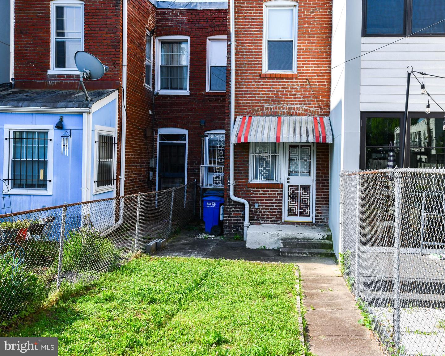 1432 C ST SE, WASHINGTON, District Of Columbia 20003, 2 Bedrooms Bedrooms, ,1 BathroomBathrooms,Residential,For sale,1432 C ST SE,DCDC2202926 MLS # DCDC2202926