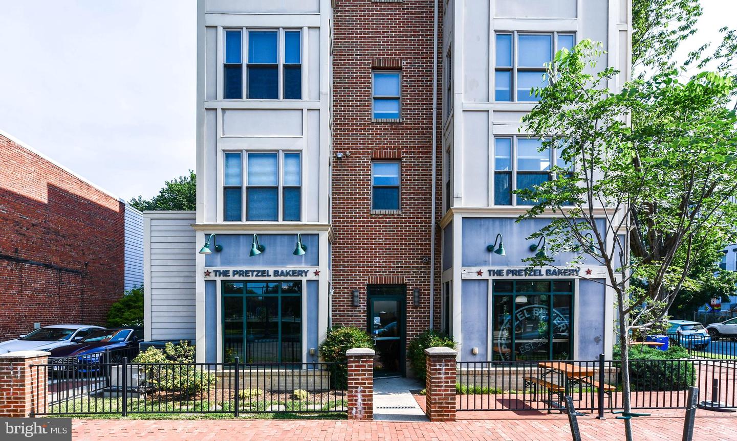 1432 C ST SE, WASHINGTON, District Of Columbia 20003, 2 Bedrooms Bedrooms, ,1 BathroomBathrooms,Residential,For sale,1432 C ST SE,DCDC2202926 MLS # DCDC2202926
