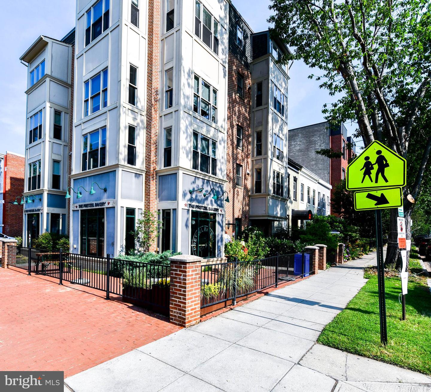 1432 C ST SE, WASHINGTON, District Of Columbia 20003, 2 Bedrooms Bedrooms, ,1 BathroomBathrooms,Residential,For sale,1432 C ST SE,DCDC2202926 MLS # DCDC2202926