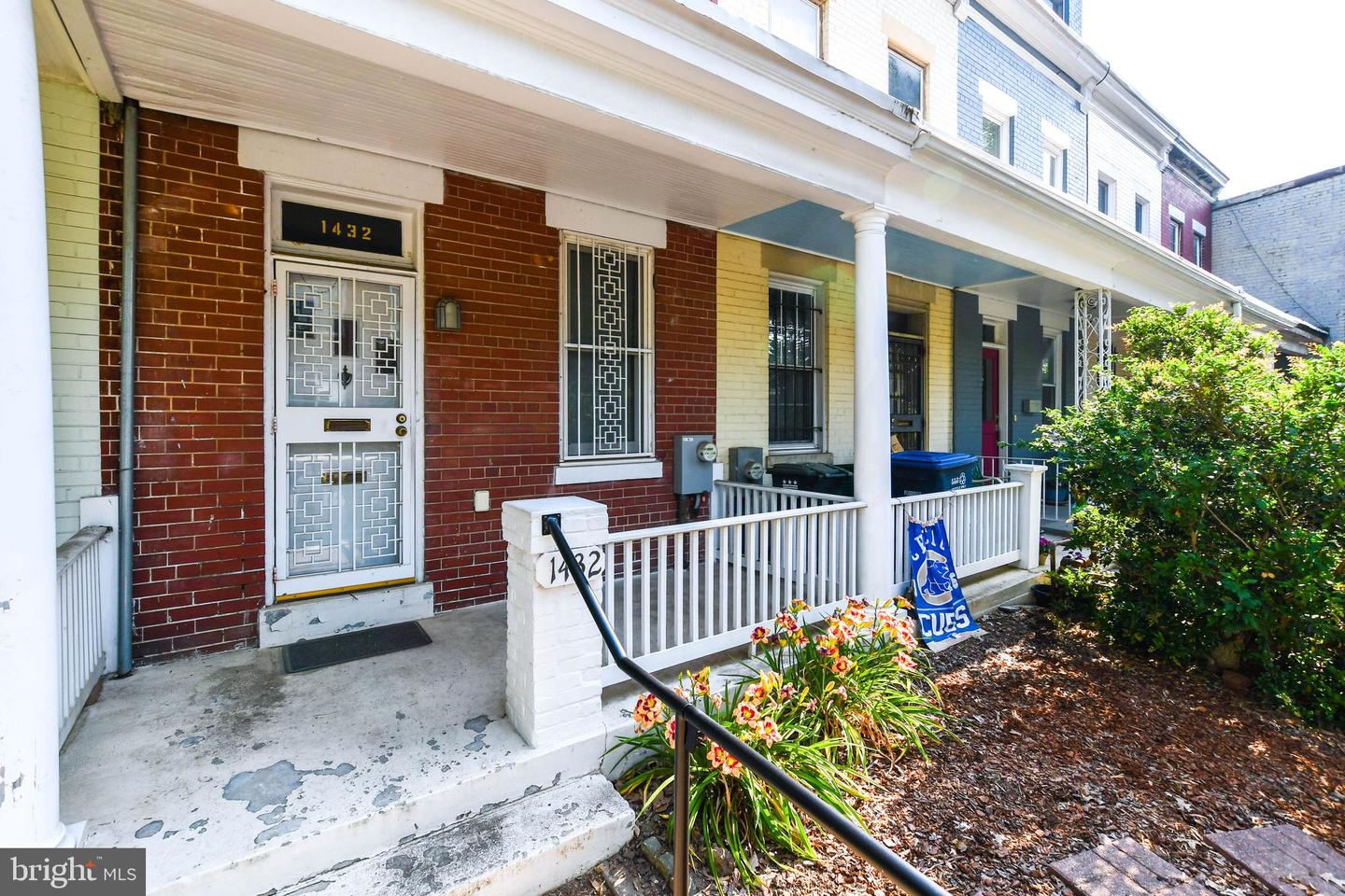 1432 C ST SE, WASHINGTON, District Of Columbia 20003, 2 Bedrooms Bedrooms, ,1 BathroomBathrooms,Residential,For sale,1432 C ST SE,DCDC2202926 MLS # DCDC2202926