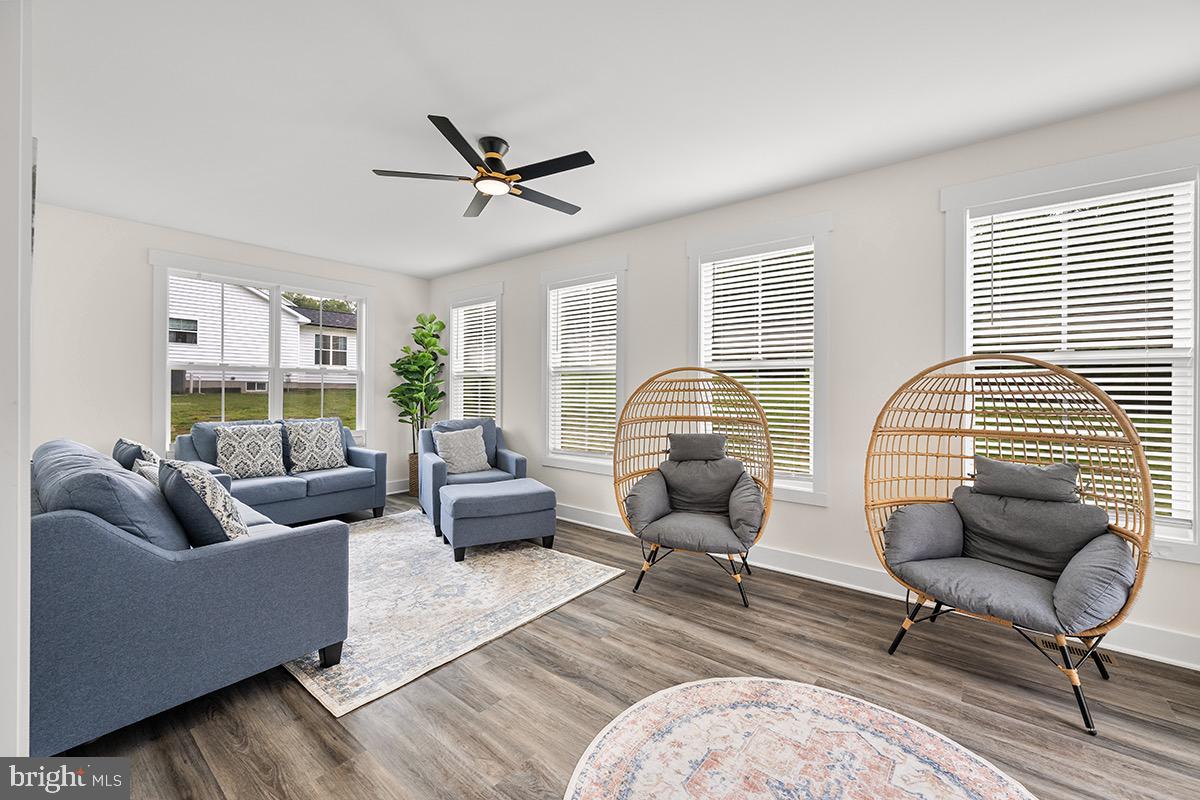 185 DOLITTLE FARM, STAFFORD, Virginia 22556, 4 Bedrooms Bedrooms, ,3 BathroomsBathrooms,Residential,For sale,185 DOLITTLE FARM,VAST2039428 MLS # VAST2039428