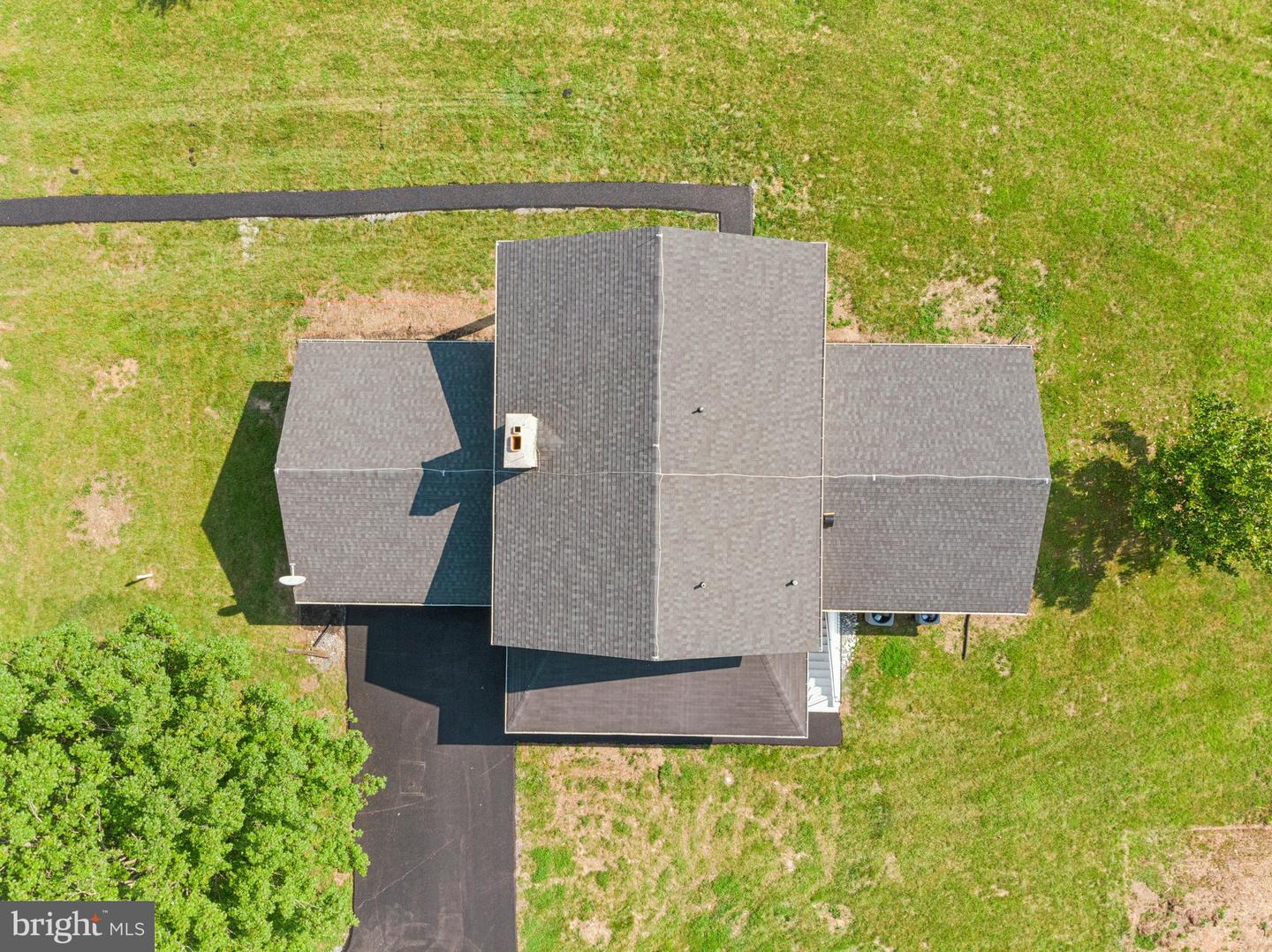 977 W PARKINS MILL RD, WINCHESTER, Virginia 22602, 5 Bedrooms Bedrooms, ,3 BathroomsBathrooms,Residential,For sale,977 W PARKINS MILL RD,VAFV2034612 MLS # VAFV2034612