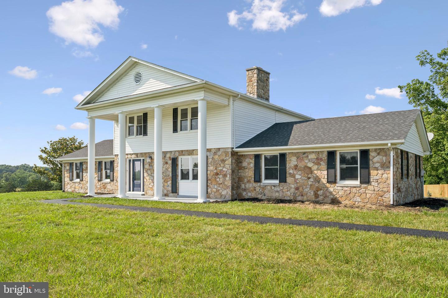 977 W PARKINS MILL RD, WINCHESTER, Virginia 22602, 5 Bedrooms Bedrooms, ,3 BathroomsBathrooms,Residential,For sale,977 W PARKINS MILL RD,VAFV2034612 MLS # VAFV2034612