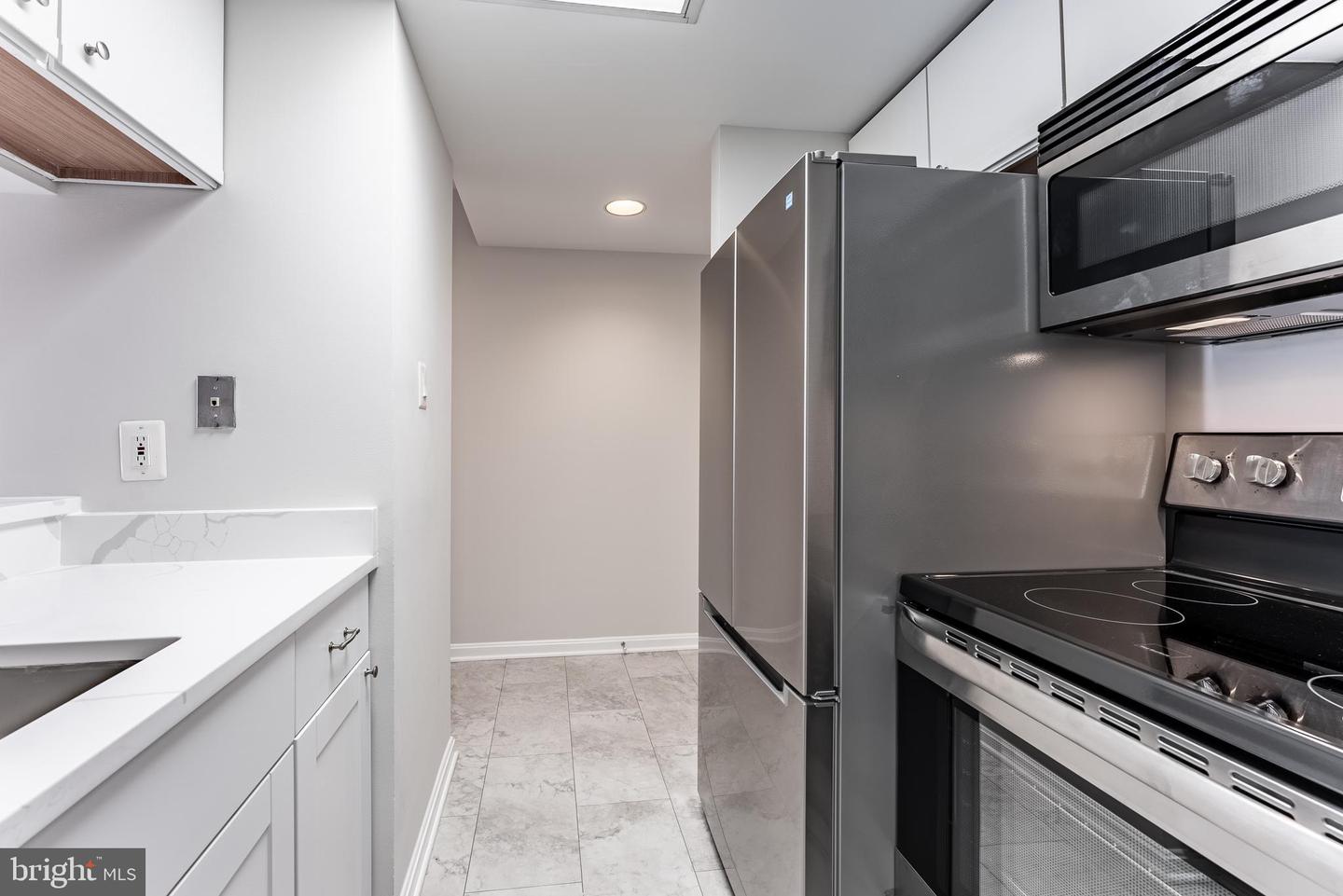 1029 N STUART ST #526, ARLINGTON, Virginia 22201, 2 Bedrooms Bedrooms, ,2 BathroomsBathrooms,Residential,For sale,1029 N STUART ST #526,VAAR2058656 MLS # VAAR2058656
