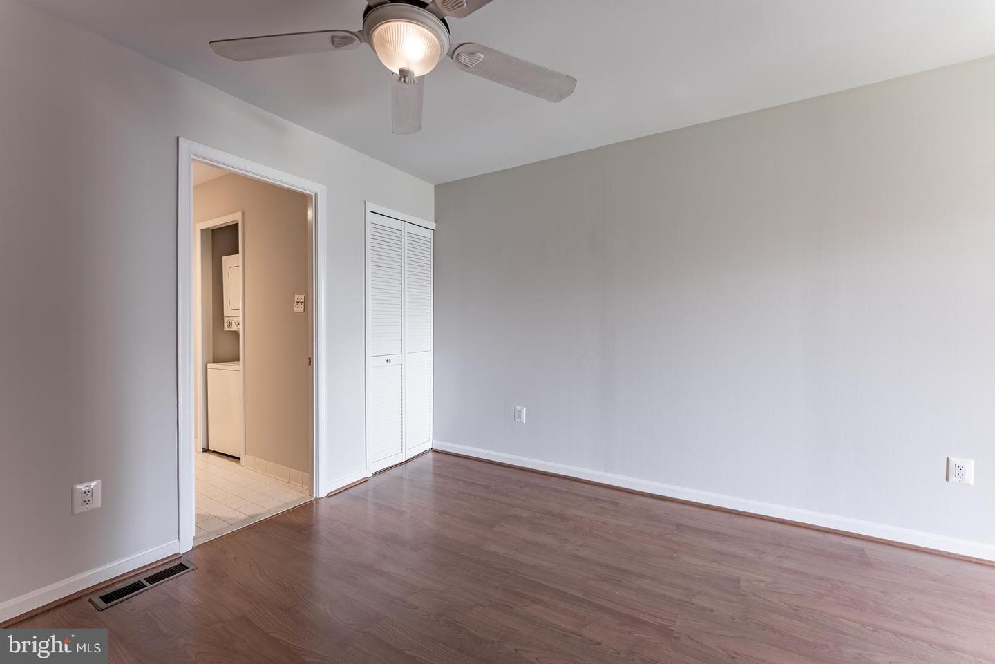 1029 N STUART ST #526, ARLINGTON, Virginia 22201, 2 Bedrooms Bedrooms, ,2 BathroomsBathrooms,Residential,For sale,1029 N STUART ST #526,VAAR2058656 MLS # VAAR2058656