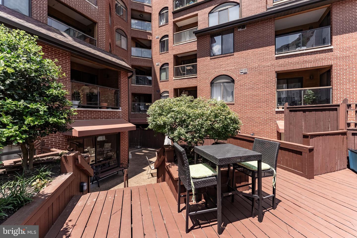 1029 N STUART ST #526, ARLINGTON, Virginia 22201, 2 Bedrooms Bedrooms, ,2 BathroomsBathrooms,Residential,For sale,1029 N STUART ST #526,VAAR2058656 MLS # VAAR2058656