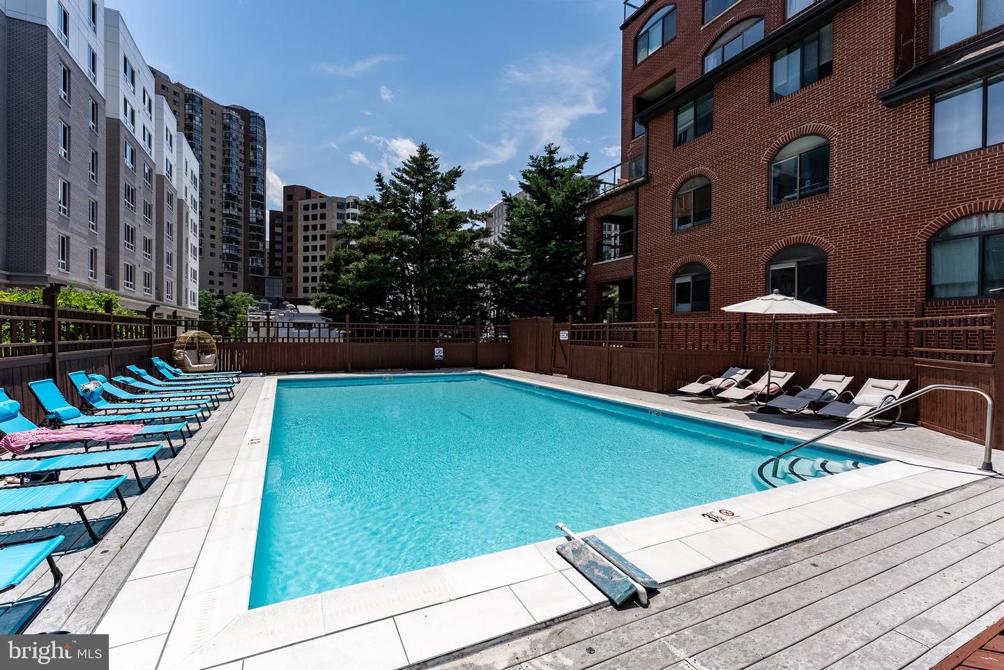 1029 N STUART ST #526, ARLINGTON, Virginia 22201, 2 Bedrooms Bedrooms, ,2 BathroomsBathrooms,Residential,For sale,1029 N STUART ST #526,VAAR2058656 MLS # VAAR2058656