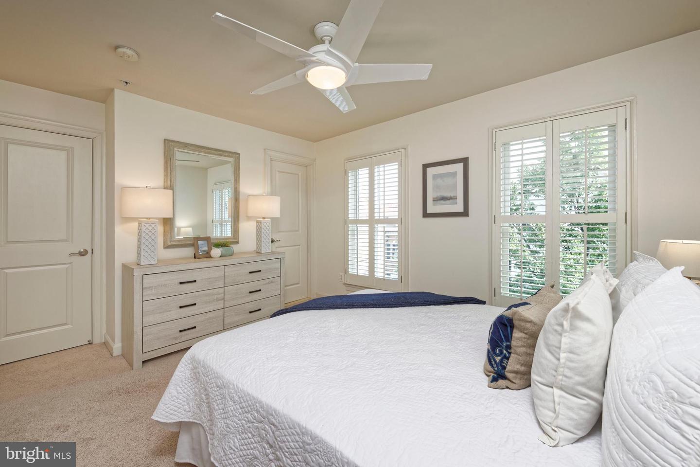 404 ORONOCO ST, ALEXANDRIA, Virginia 22314, 3 Bedrooms Bedrooms, ,3 BathroomsBathrooms,Residential,For sale,404 ORONOCO ST,VAAX2046156 MLS # VAAX2046156