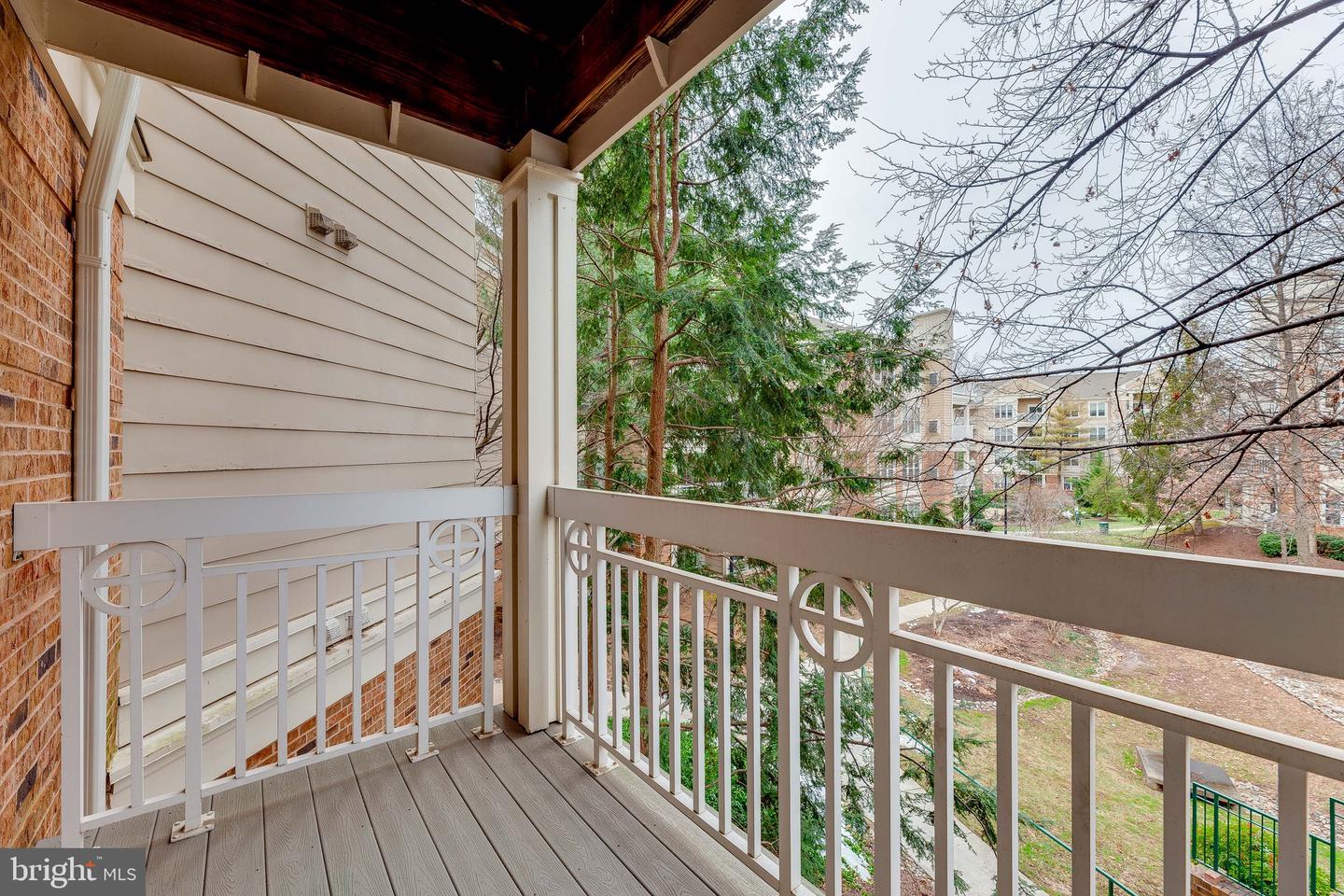 2204 WESTCOURT LN #201, HERNDON, Virginia 20170, 1 Bedroom Bedrooms, ,1 BathroomBathrooms,Residential,For sale,2204 WESTCOURT LN #201,VAFX2245930 MLS # VAFX2245930