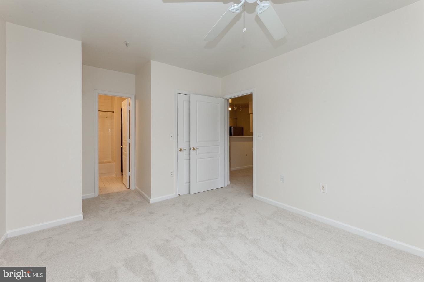 2204 WESTCOURT LN #201, HERNDON, Virginia 20170, 1 Bedroom Bedrooms, ,1 BathroomBathrooms,Residential,For sale,2204 WESTCOURT LN #201,VAFX2245930 MLS # VAFX2245930