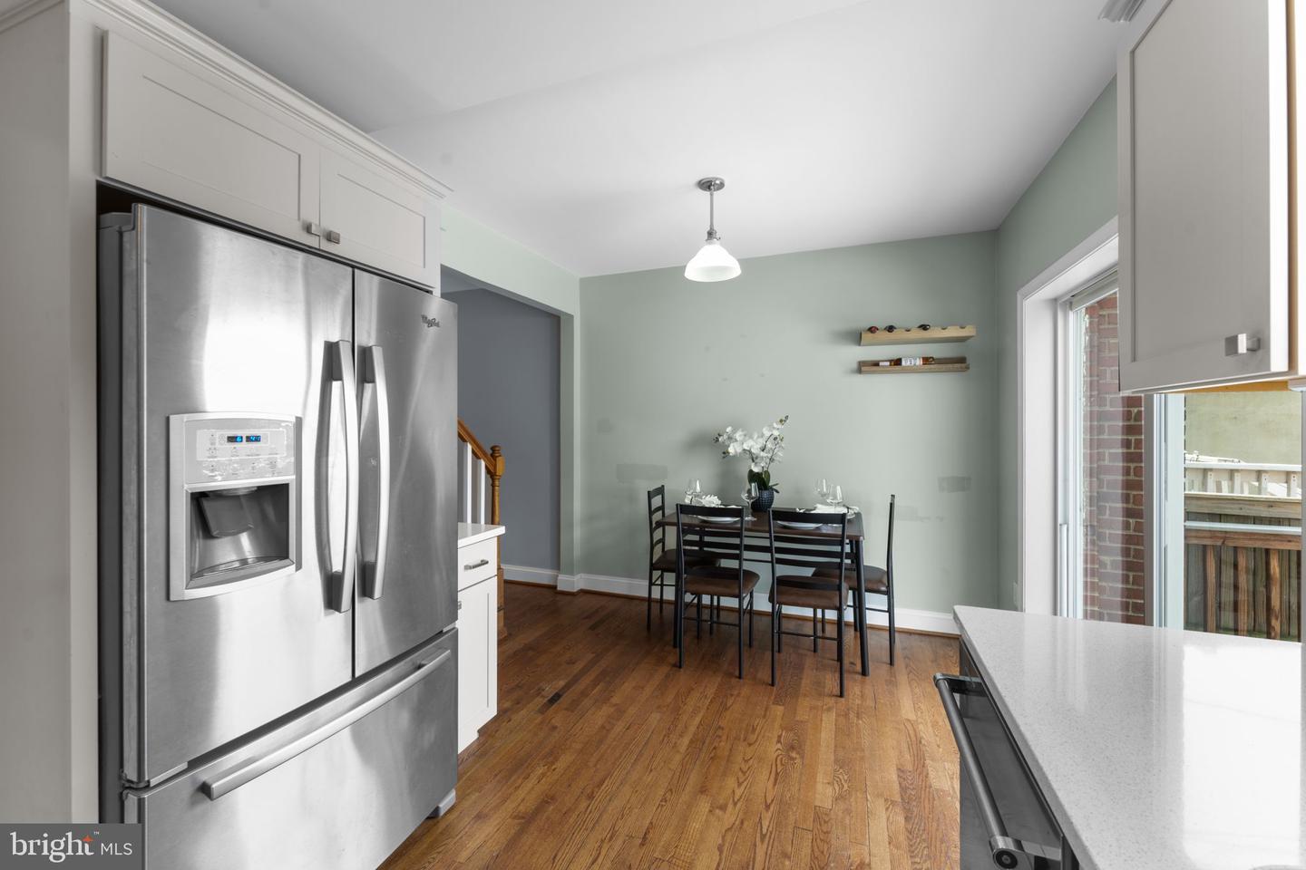 412 E DUNCAN AVE, ALEXANDRIA, Virginia 22301, 2 Bedrooms Bedrooms, ,2 BathroomsBathrooms,Residential,For sale,412 E DUNCAN AVE,VAAX2046220 MLS # VAAX2046220
