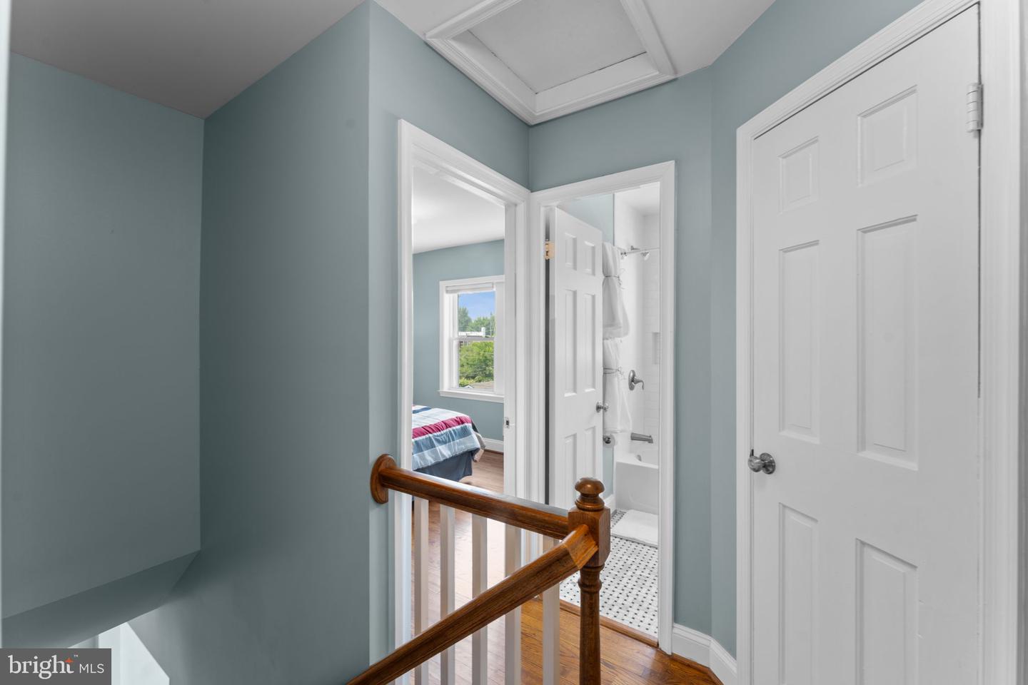 412 E DUNCAN AVE, ALEXANDRIA, Virginia 22301, 2 Bedrooms Bedrooms, ,2 BathroomsBathrooms,Residential,For sale,412 E DUNCAN AVE,VAAX2046220 MLS # VAAX2046220