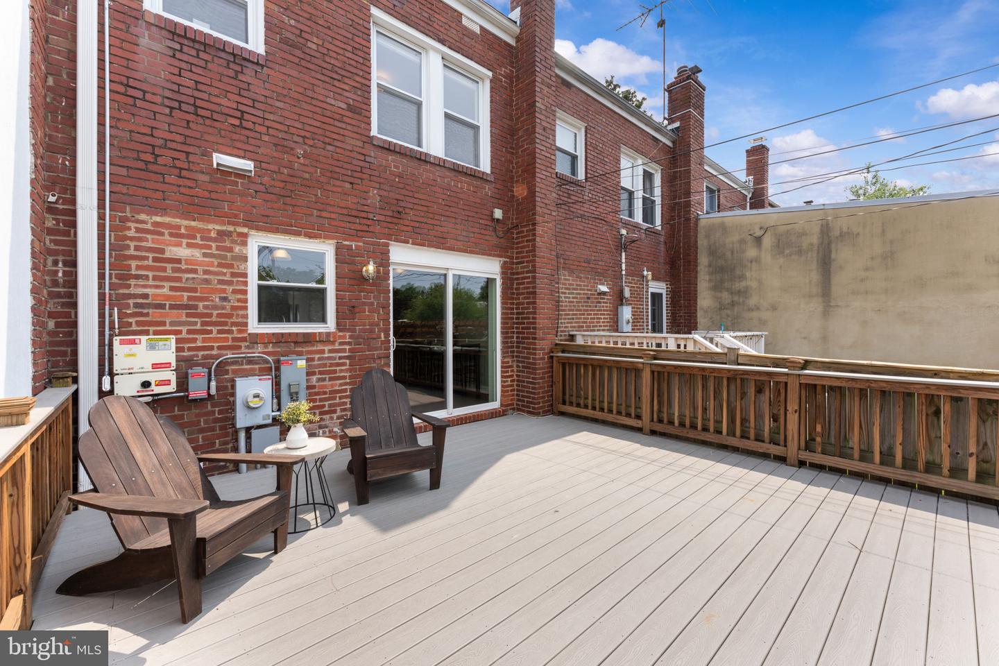 412 E DUNCAN AVE, ALEXANDRIA, Virginia 22301, 2 Bedrooms Bedrooms, ,2 BathroomsBathrooms,Residential,For sale,412 E DUNCAN AVE,VAAX2046220 MLS # VAAX2046220