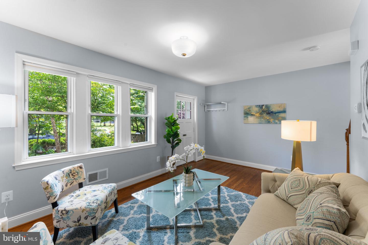 412 E DUNCAN AVE, ALEXANDRIA, Virginia 22301, 2 Bedrooms Bedrooms, ,2 BathroomsBathrooms,Residential,For sale,412 E DUNCAN AVE,VAAX2046220 MLS # VAAX2046220
