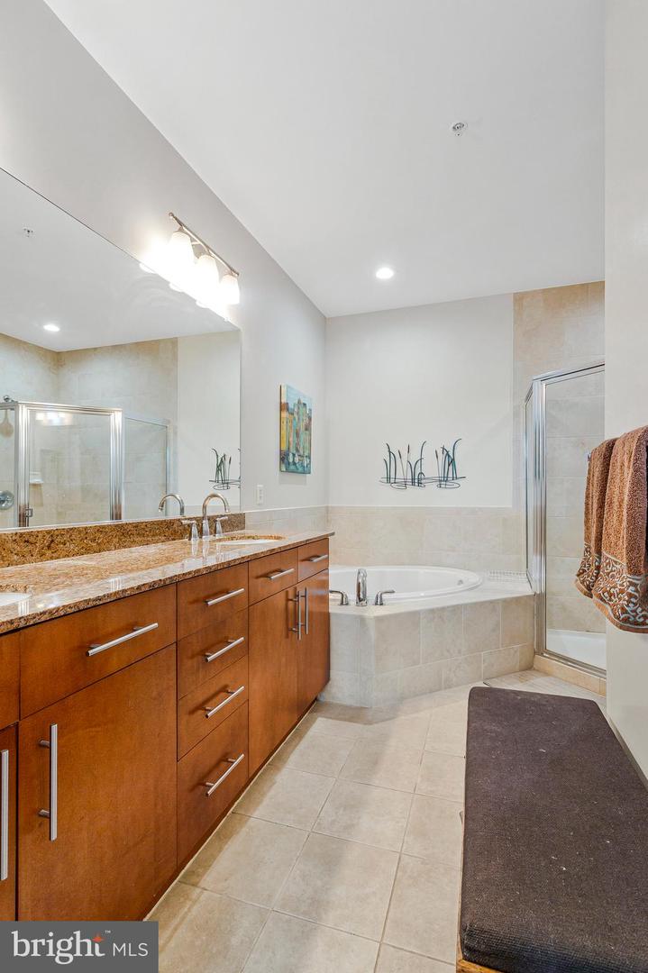 444 W BROAD ST #401, FALLS CHURCH, Virginia 22046, 2 Bedrooms Bedrooms, ,2 BathroomsBathrooms,Residential,For sale,444 W BROAD ST #401,VAFA2003084 MLS # VAFA2003084
