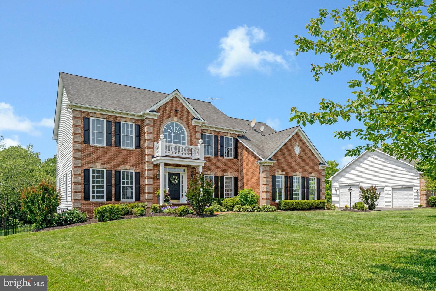 14300 DOWDEN DOWNS DR, HAYMARKET, Virginia 20169, 5 Bedrooms Bedrooms, ,4 BathroomsBathrooms,Residential,For sale,14300 DOWDEN DOWNS DR,VAPW2096602 MLS # VAPW2096602
