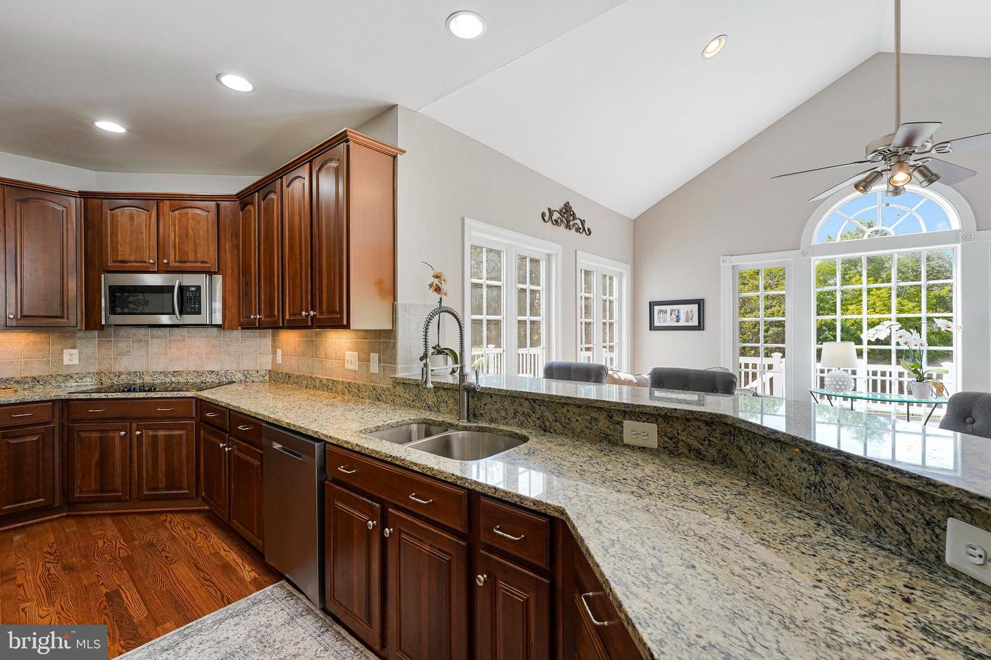 14300 DOWDEN DOWNS DR, HAYMARKET, Virginia 20169, 5 Bedrooms Bedrooms, ,4 BathroomsBathrooms,Residential,For sale,14300 DOWDEN DOWNS DR,VAPW2096602 MLS # VAPW2096602