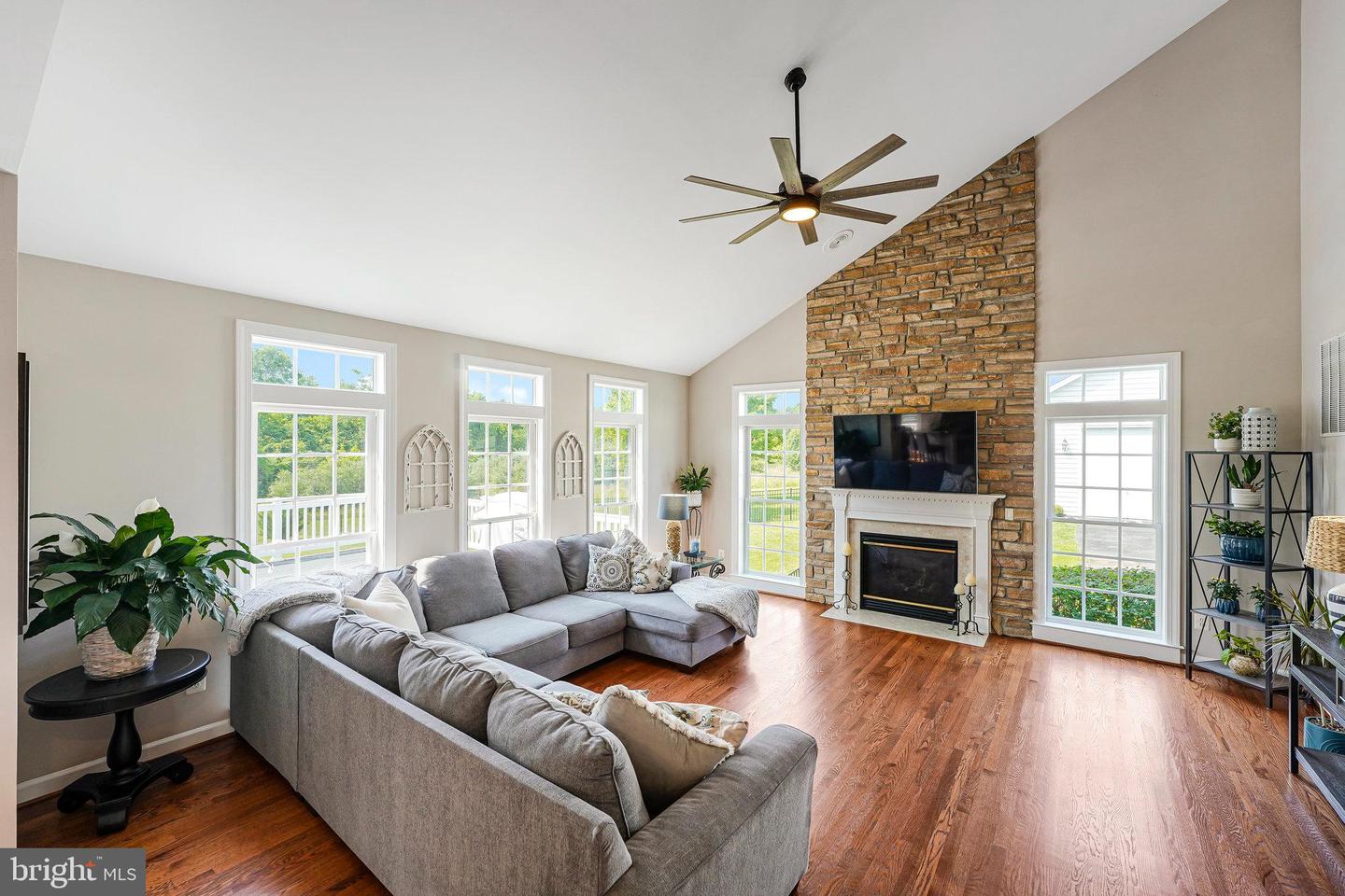 14300 DOWDEN DOWNS DR, HAYMARKET, Virginia 20169, 5 Bedrooms Bedrooms, ,4 BathroomsBathrooms,Residential,For sale,14300 DOWDEN DOWNS DR,VAPW2096602 MLS # VAPW2096602