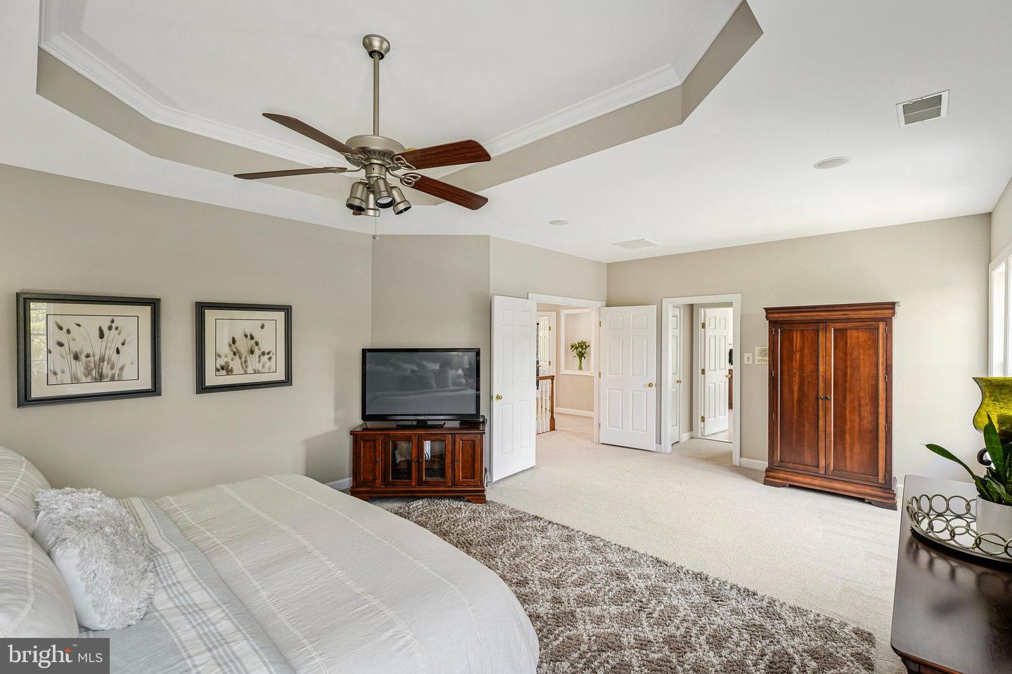 14300 DOWDEN DOWNS DR, HAYMARKET, Virginia 20169, 5 Bedrooms Bedrooms, ,4 BathroomsBathrooms,Residential,For sale,14300 DOWDEN DOWNS DR,VAPW2096602 MLS # VAPW2096602