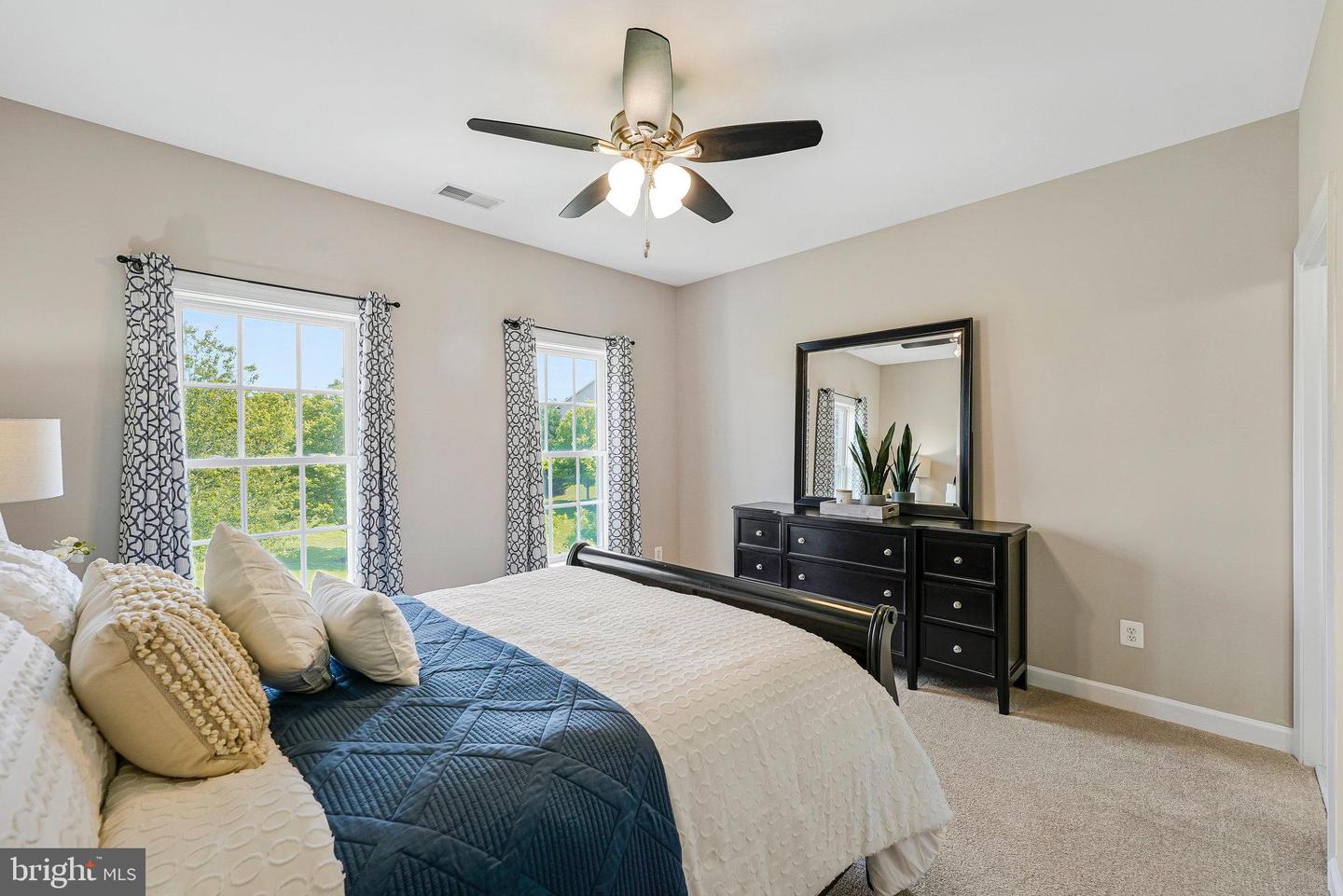 14300 DOWDEN DOWNS DR, HAYMARKET, Virginia 20169, 5 Bedrooms Bedrooms, ,4 BathroomsBathrooms,Residential,For sale,14300 DOWDEN DOWNS DR,VAPW2096602 MLS # VAPW2096602