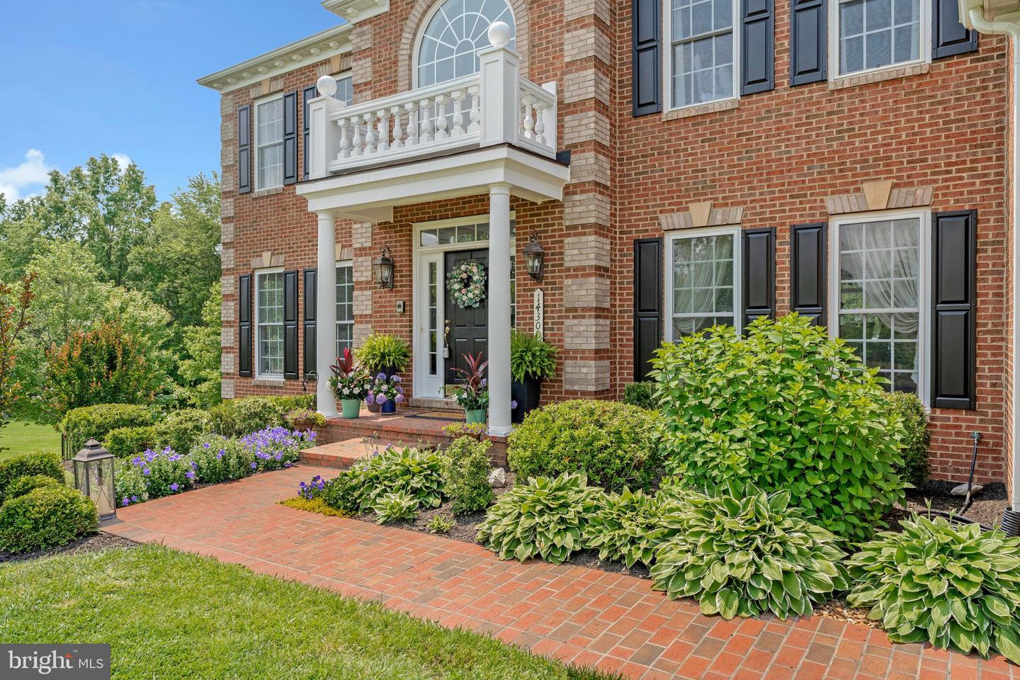 14300 DOWDEN DOWNS DR, HAYMARKET, Virginia 20169, 5 Bedrooms Bedrooms, ,4 BathroomsBathrooms,Residential,For sale,14300 DOWDEN DOWNS DR,VAPW2096602 MLS # VAPW2096602