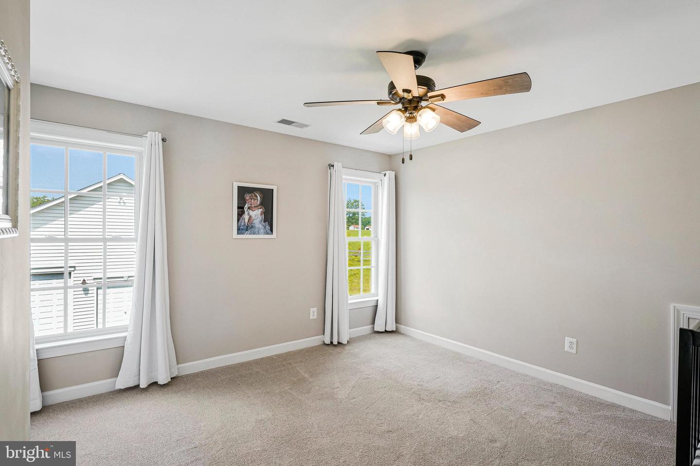 14300 DOWDEN DOWNS DR, HAYMARKET, Virginia 20169, 5 Bedrooms Bedrooms, ,4 BathroomsBathrooms,Residential,For sale,14300 DOWDEN DOWNS DR,VAPW2096602 MLS # VAPW2096602