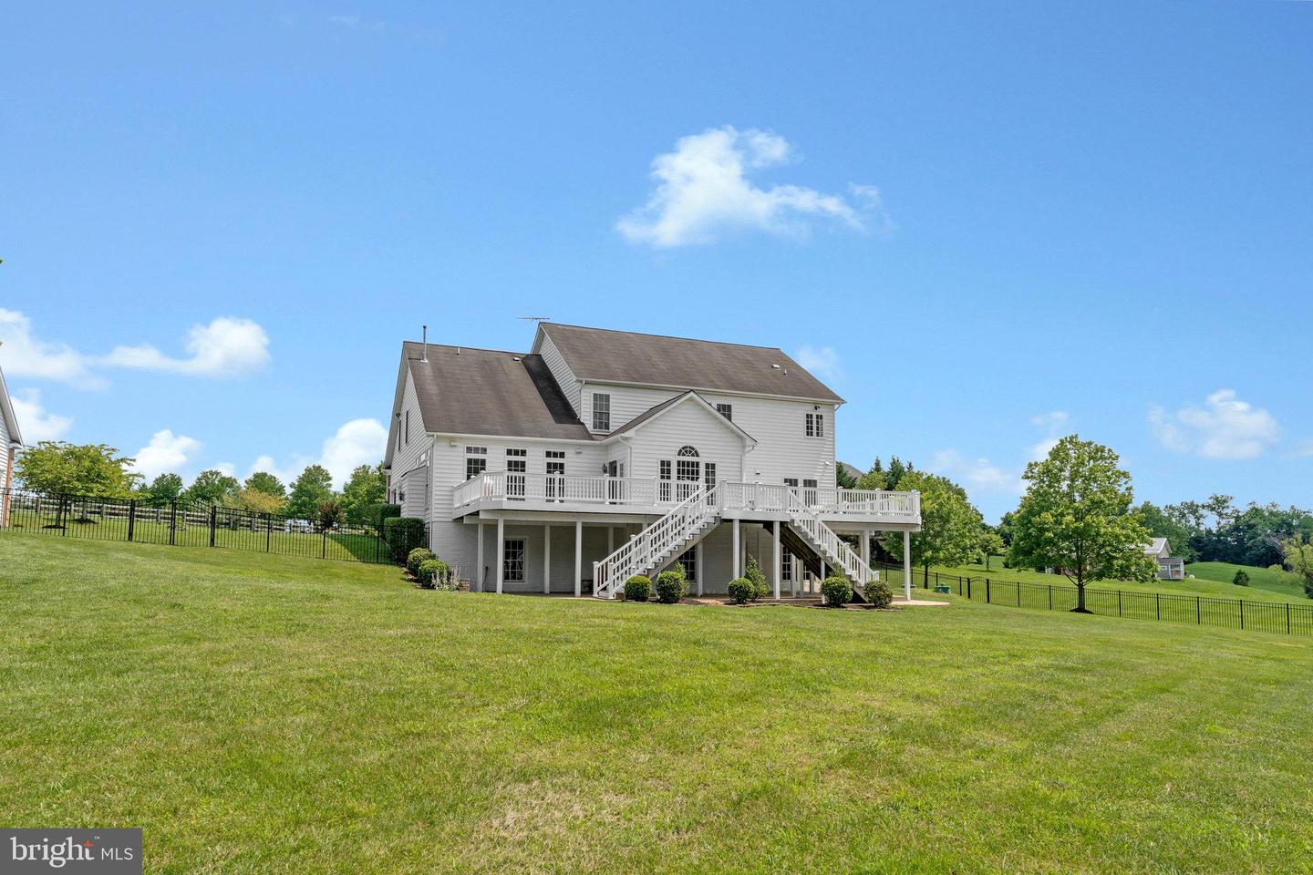 14300 DOWDEN DOWNS DR, HAYMARKET, Virginia 20169, 5 Bedrooms Bedrooms, ,4 BathroomsBathrooms,Residential,For sale,14300 DOWDEN DOWNS DR,VAPW2096602 MLS # VAPW2096602