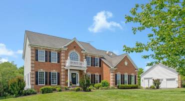 14300 DOWDEN DOWNS DR, HAYMARKET, Virginia 20169, 5 Bedrooms Bedrooms, ,4 BathroomsBathrooms,Residential,For sale,14300 DOWDEN DOWNS DR,VAPW2096602 MLS # VAPW2096602