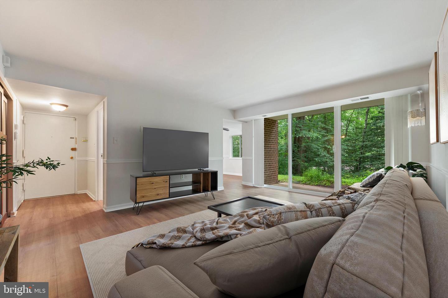 1413 NORTHGATE SQ #13/2A, RESTON, Virginia 20190, 1 Bedroom Bedrooms, 1 Room Rooms,1 BathroomBathrooms,Residential,For sale,1413 NORTHGATE SQ #13/2A,VAFX2246310 MLS # VAFX2246310
