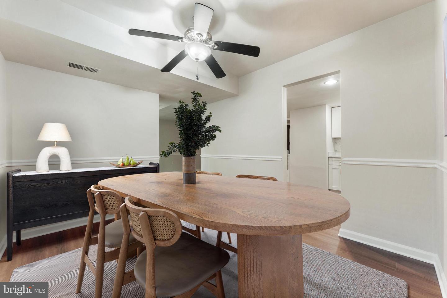 1413 NORTHGATE SQ #13/2A, RESTON, Virginia 20190, 1 Bedroom Bedrooms, 1 Room Rooms,1 BathroomBathrooms,Residential,For sale,1413 NORTHGATE SQ #13/2A,VAFX2246310 MLS # VAFX2246310